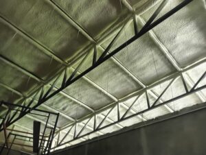 รับพ่นพียูโฟมวิหารแดง