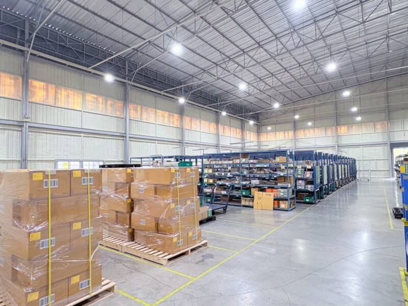 พ่นพียูโฟมชลบุรี