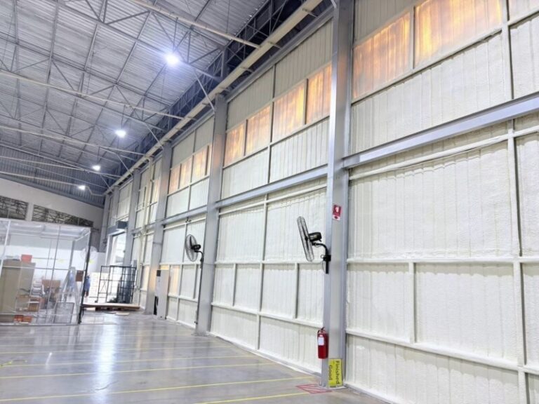 พ่นพียูโฟมหนองใหญ่